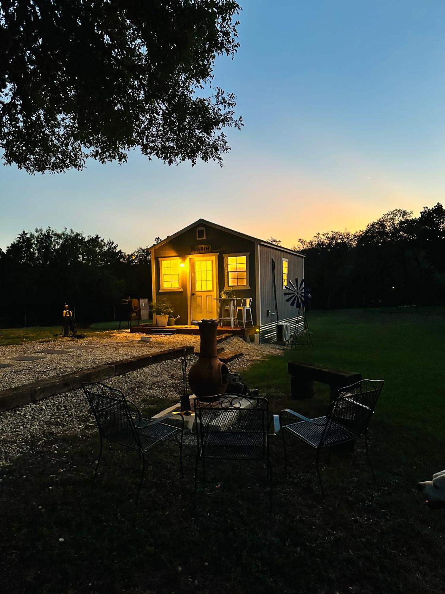 Tiny House - Our Little Piece Of Paradise Сasa de vacaciones Lakehills
